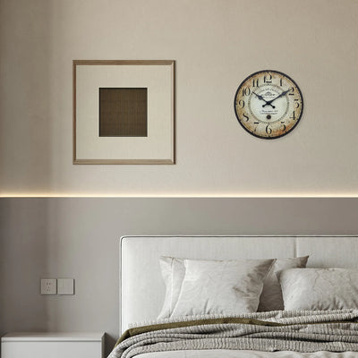 Retro Pattern Wooden Wall Clock