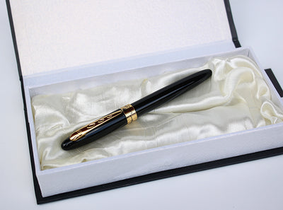 Fountain Pen Gold Folder