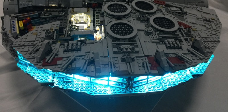 Light kit 75192 and  05132  Star War Falcon Millennium Building Blocks  Model (not include blocks set)